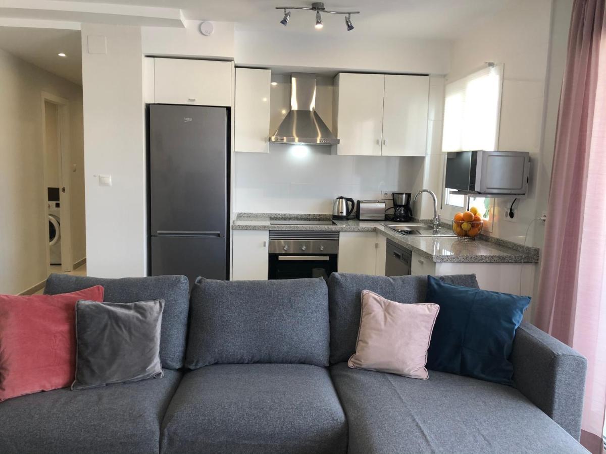 Victoria Luxury Beachfront Apartment In Benalmadena Costa Экстерьер фото
