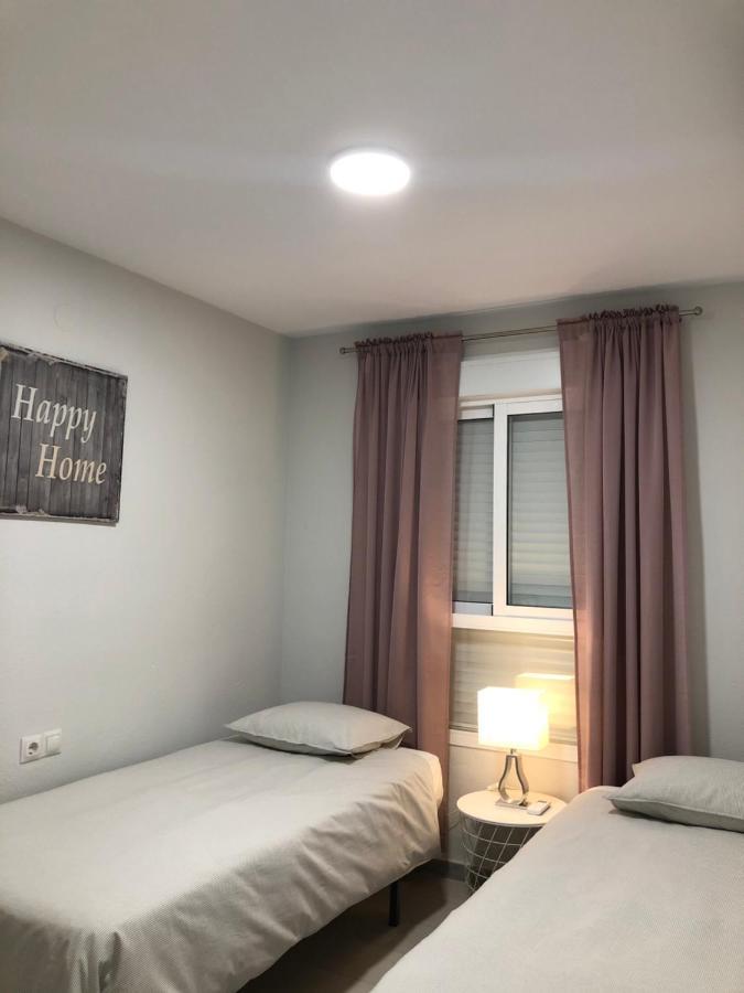 Victoria Luxury Beachfront Apartment In Benalmadena Costa Экстерьер фото