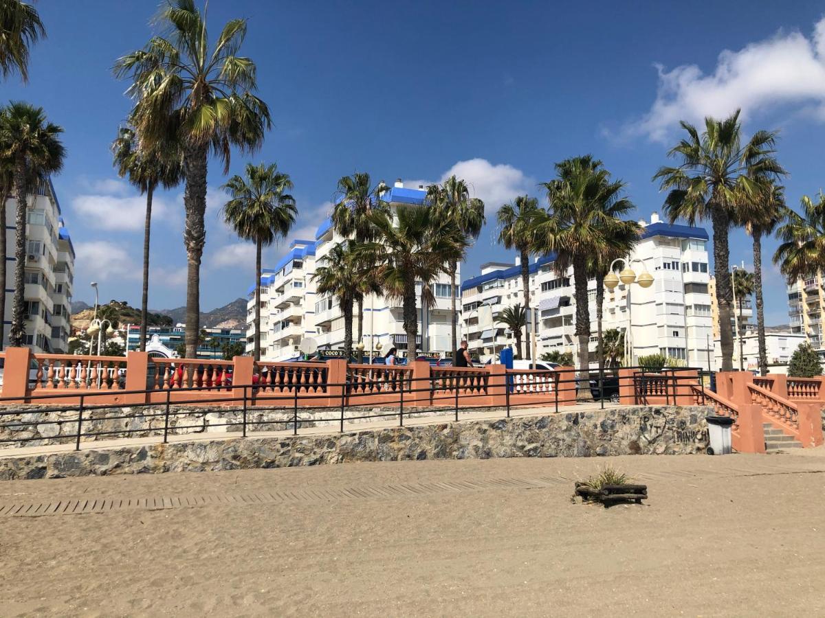 Victoria Luxury Beachfront Apartment In Benalmadena Costa Экстерьер фото