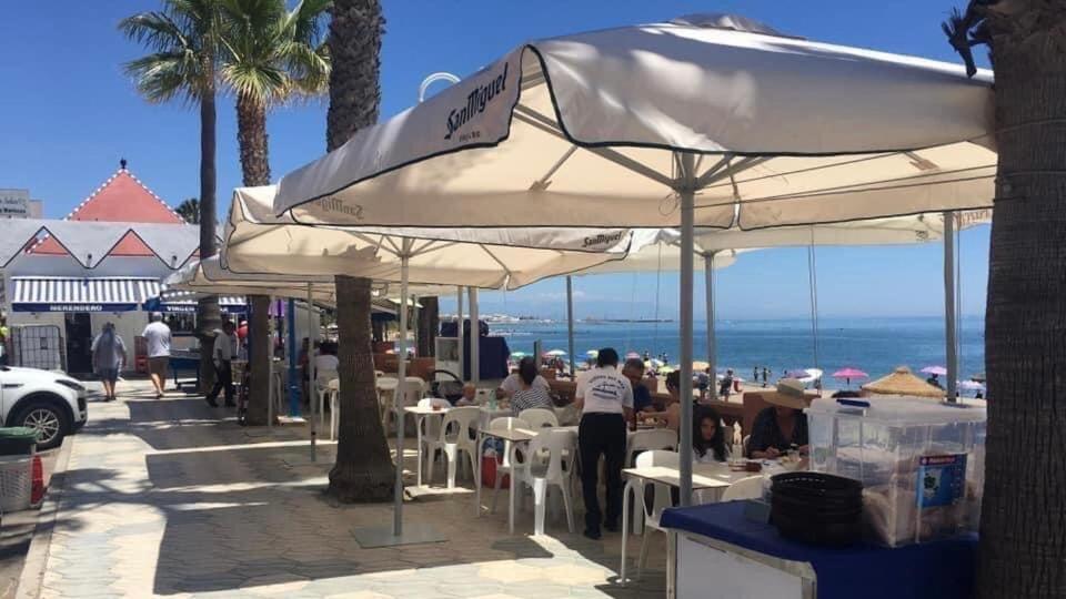 Victoria Luxury Beachfront Apartment In Benalmadena Costa Экстерьер фото